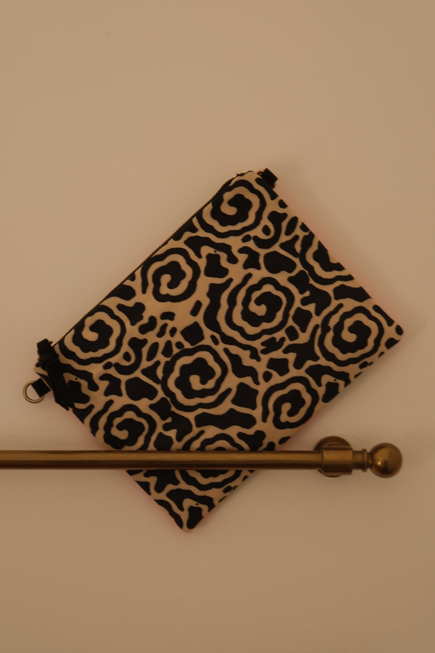 Pouch Lisa Corti x Treville