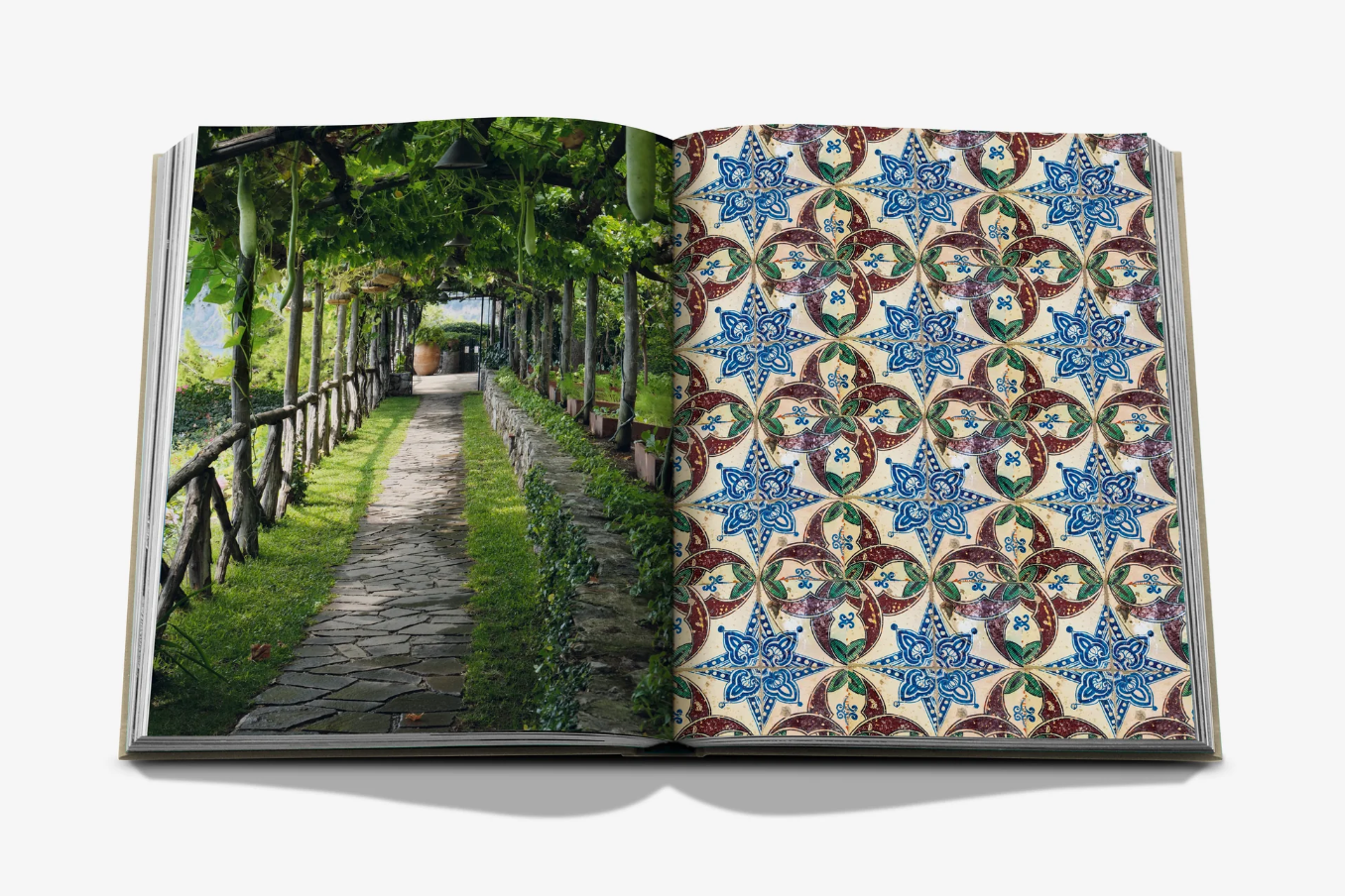 VILLA TREVILLE POSITANO Assouline Book